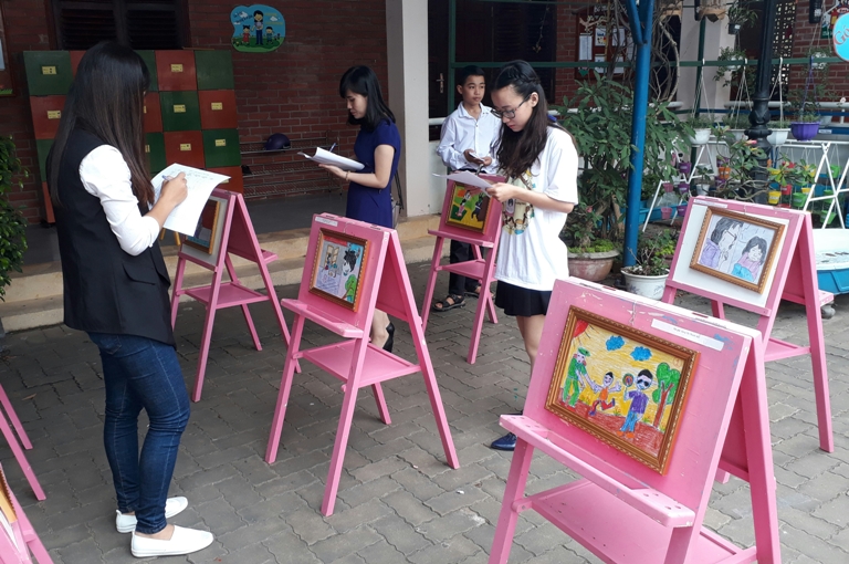 "Phòng chống xâm hại tình dục: Tôi có thể và bạn cũng thế!"