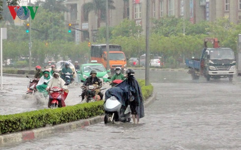 Thanh Hóa đến Thừa Thiên-Huế: Chiều tối và đêm có mưa rào và dông vài nơi