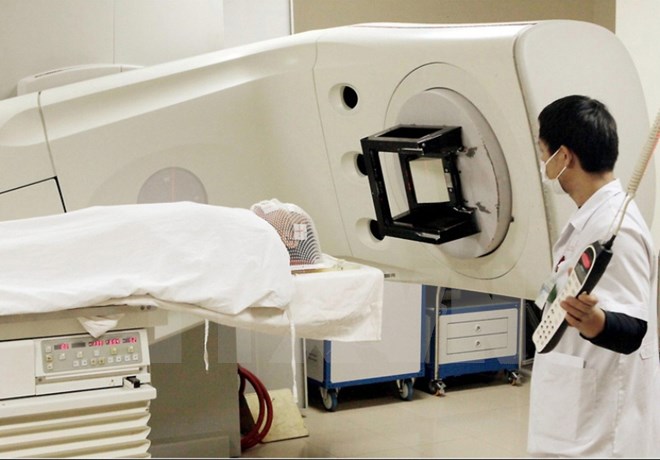 Lùi thời điểm áp dụng tăng giá viện phí để tránh lạm phát
