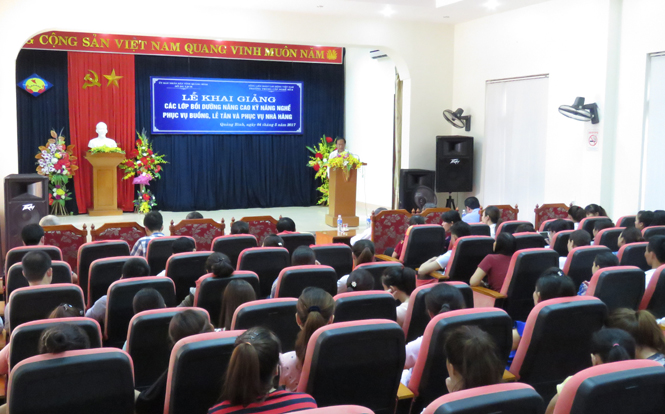 Khai giảng khóa đào tạo nghiệp vụ du lịch
