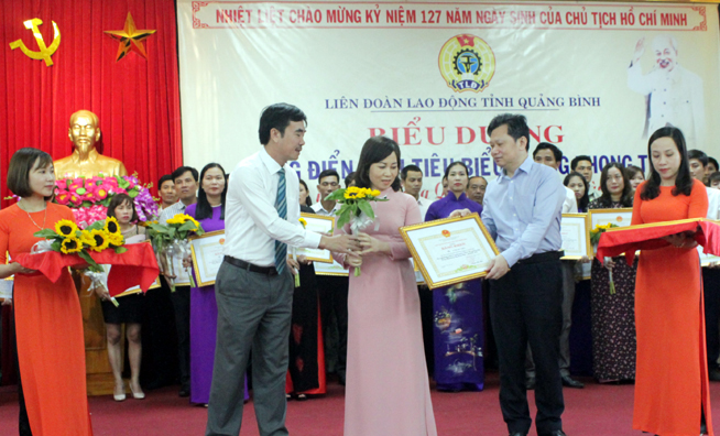 50 đoàn viên được biểu dương trong phong trào "Đoàn viên, người lao động Quảng Bình thi đua làm theo lời Bác"