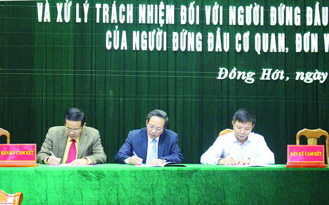 Luôn có bóng hình Người