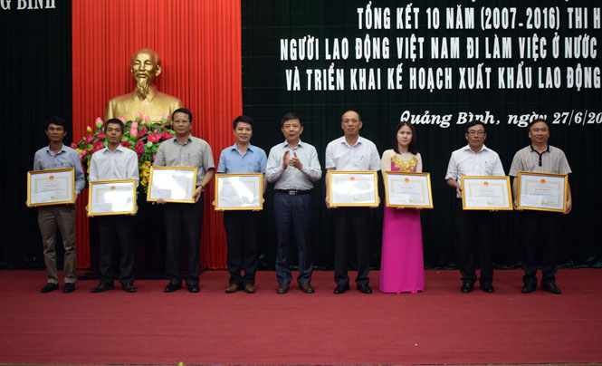 Chú trọng mở rộng thị trường xuất khẩu lao động