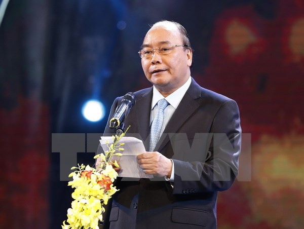 Thủ tướng Nguyễn Xuân Phúc: Phát triển bảo hiểm y tế bền vững