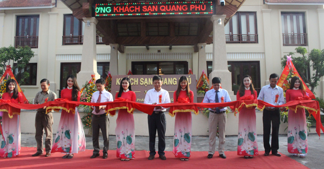 Khai trương khách sạn Quang Phú