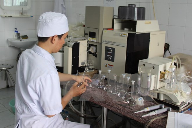 Phó Thủ tướng Vũ Đức Đam: Phải coi y tế cơ sở, y tế dự phòng là gốc rễ