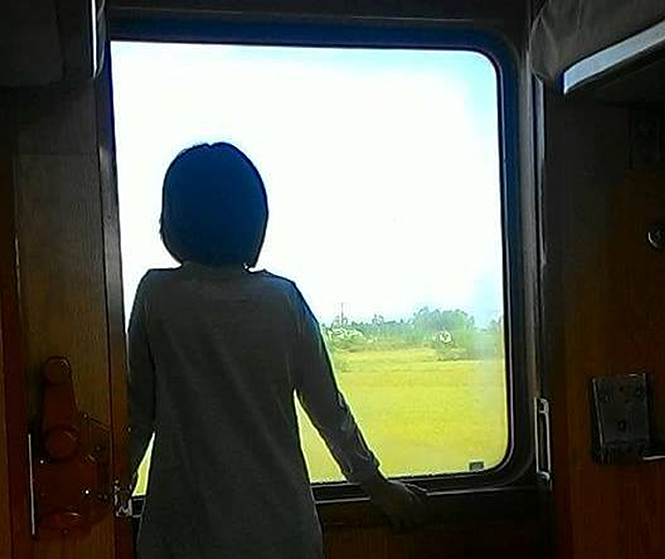 Trên những chuyến tàu...