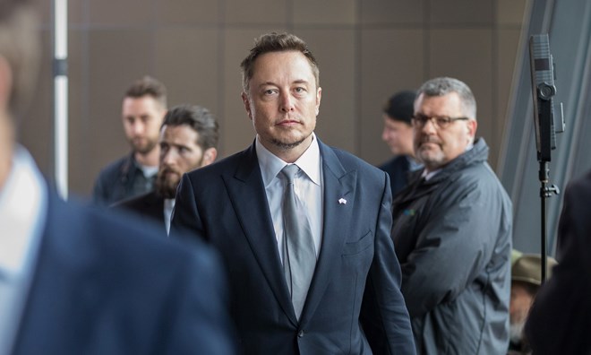 Tỷ phú Elon Musk tái cảnh báo về mối nguy hiểm của trí tuệ nhân tạo