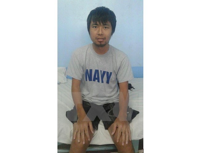 Đại diện Sứ quán Việt Nam thăm thuyền viên được giải cứu ở Philippines