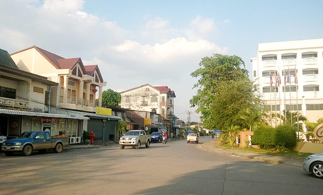 Một thoáng Khăm Muộn