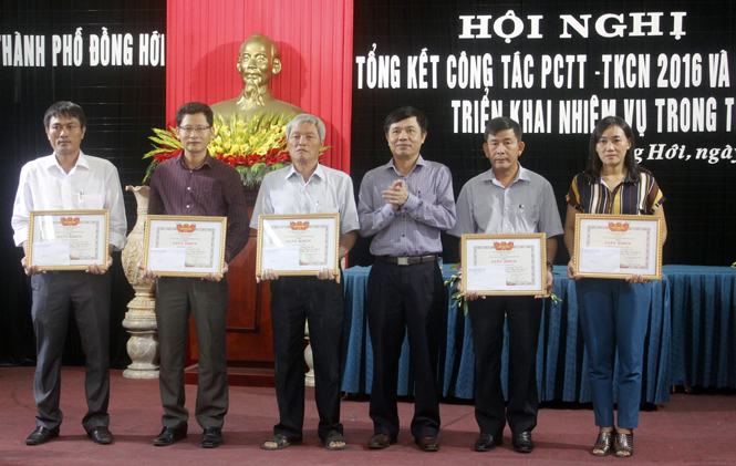 Đồng Hới: Chủ động đối phó và hạn chế thấp nhất thiệt hại do thiên tai gây ra