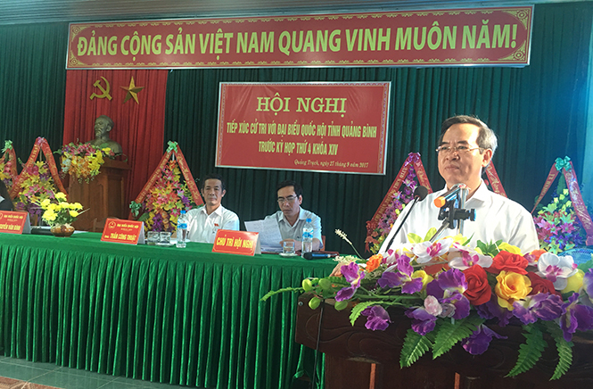 Đại biểu Quốc hội tiếp xúc cử tri tại thị xã Ba Đồn và huyện Quảng Trạch