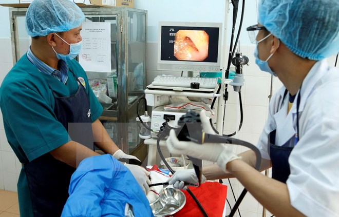 Tăng cường kiểm tra các cơ sở sản xuất, mua bán trang thiết bị y tế