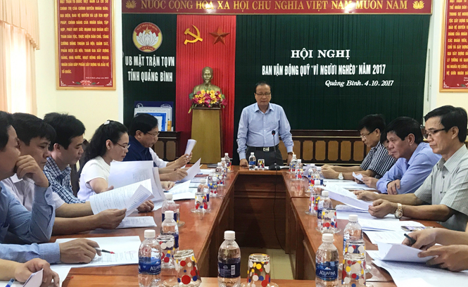 Triển khai kế hoạch thực hiện Tháng cao điểm "Vì người nghèo" năm 2017