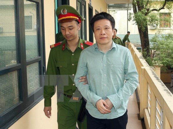 Hà Văn Thắm kháng cáo, đề nghị không truy cứu trách nhiệm về 2 tội