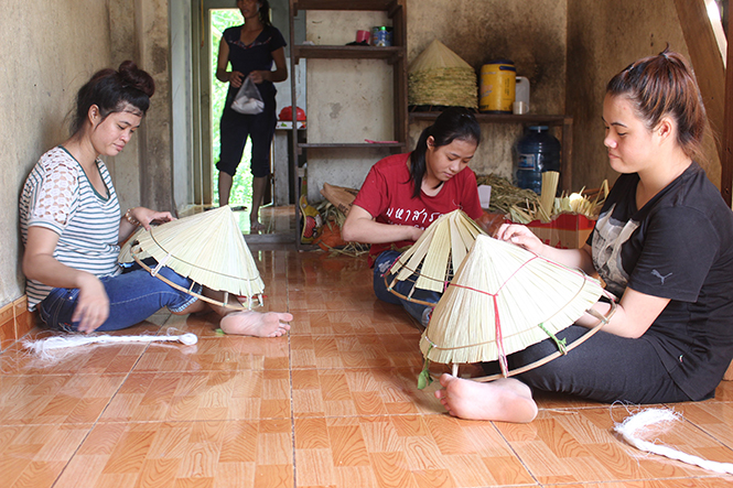 Duyên nghèo… phận bạc!