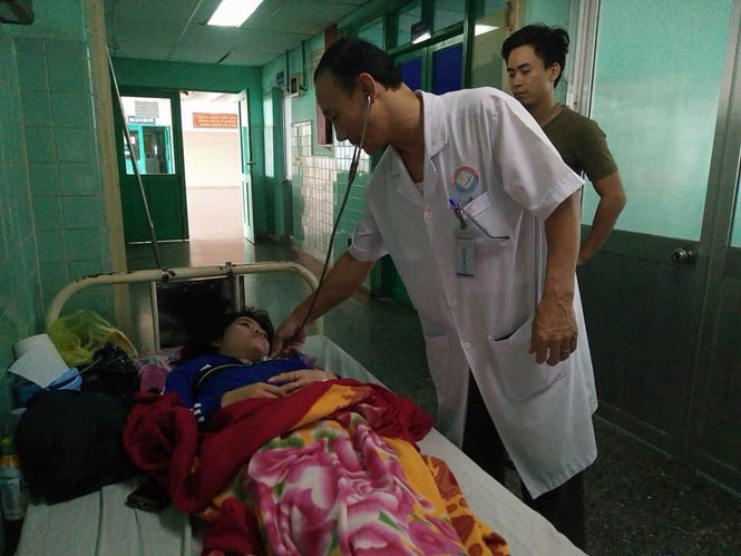 'Không nên tự ý điều trị bệnh sốt xuất huyết tại nhà'