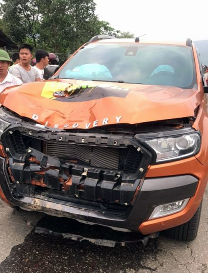Tài xế tháo biển số, rời hiện trường sau tai nạn chết người