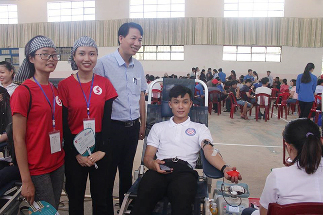 Khi "Trái tim hồng" thắp lửa