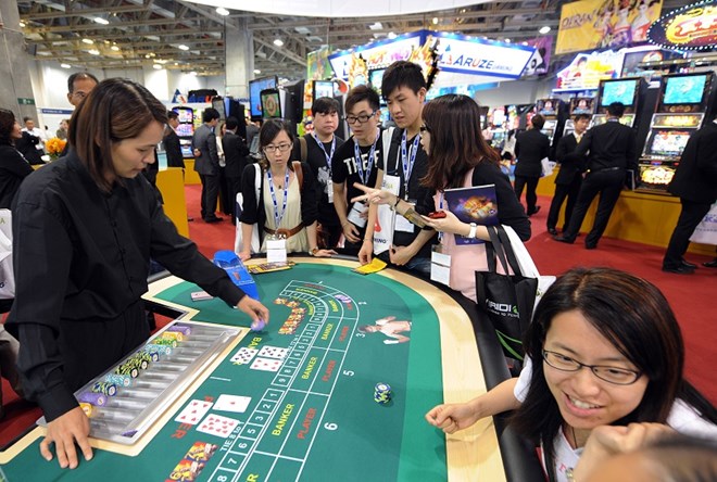 Bộ Tài chính: Người Việt chơi casino phải sao kê bảng lương, tài khoản