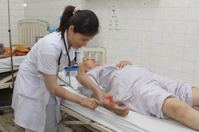 Người mắc bệnh cơ xương khớp đang ngày càng trẻ hóa