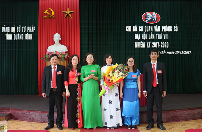 Đảng uỷ Sở Tư pháp: Chỉ đạo thành công đại hội các chi bộ trực thuộc