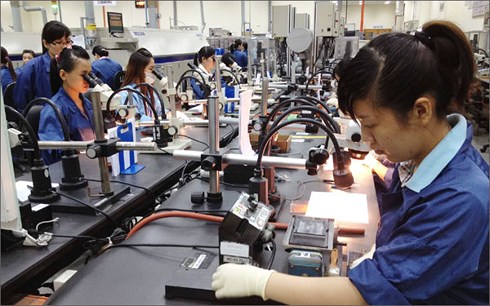 1 người Singapore có năng suất lao động bằng 23 người Việt Nam
