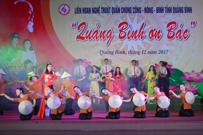 Khai mạc Liên hoan nghệ thuật quần chúng Công-Nông-Binh tỉnh Quảng Bình năm 2017