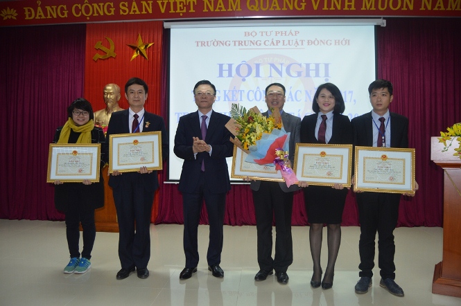 Trường trung cấp Luật Đồng Hới: nâng cao chất lượng đào tạo