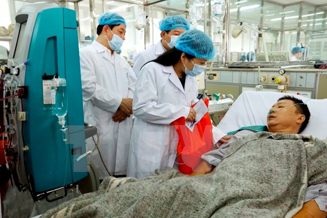 Bộ trưởng Y tế: Quá tải bệnh viện dẫn đến nhiều sự cố y khoa