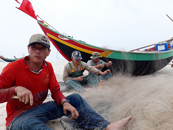 Bãi ngang qua mùa..."biển khó"!