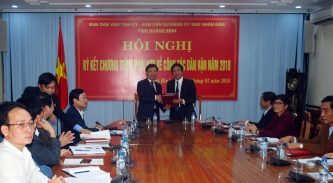 Triển khai thực hiện chủ đề "Năm dân vận chính quyền" trong năm 2018