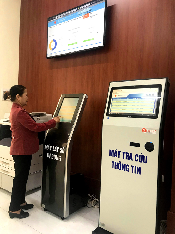 Trung tâm hành chính công tỉnh: Giải quyết trước hạn 1.979 hồ sơ