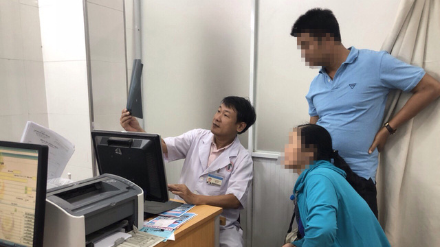 Nỗi lo... tê bàn tay