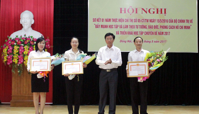 Học tập và làm theo Bác bằng những việc làm cụ thể, thiết thực