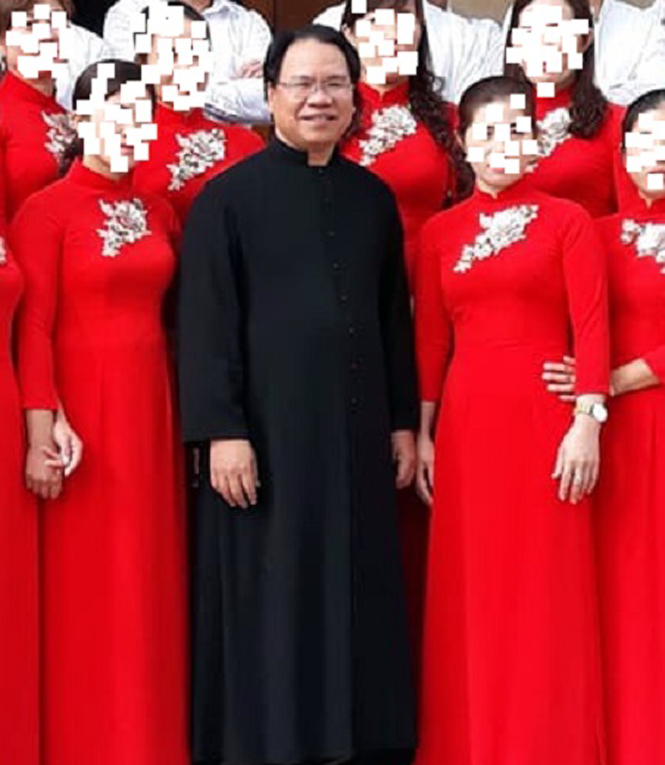Giáo dân giáo xứ Văn Phú đang trông chờ điều gì?