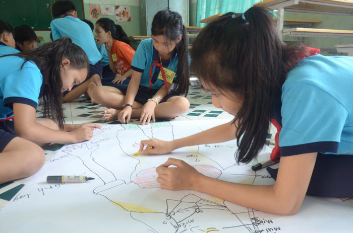 Con trẻ 'lãnh đủ' vì mẹ cha sai lầm giáo dục giới tính