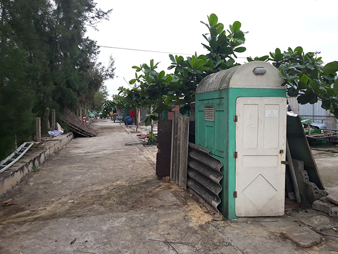 Nhà vệ sinh phục vụ du khách: Chuyện không hề nhỏ