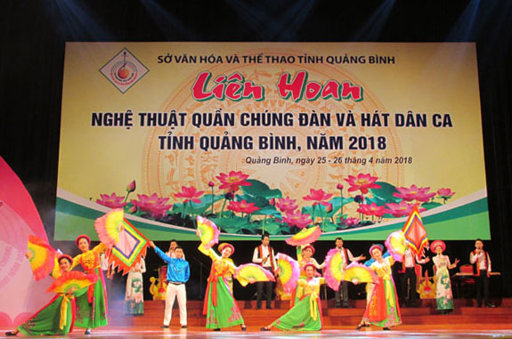 Liên hoan nghệ thuật quần chúng đàn và hát dân ca toàn tỉnh năm 2018