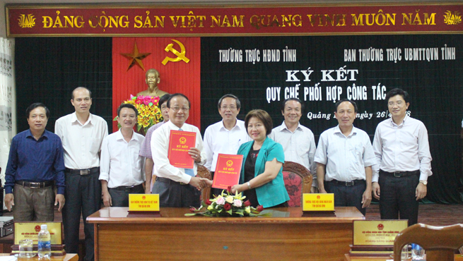 Ký kết quy chế phối hợp giữa Thường trực HĐND tỉnh và Ban Thường trực Ủy ban MTTQVN tỉnh