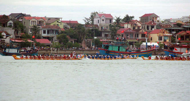 Giải đua thuyền truyền thống tỉnh năm 2018 đã thành công tốt đẹp