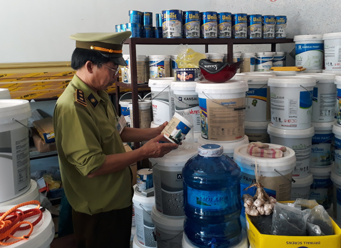 Xử lý 150 vụ vi phạm trong hoạt động vận chuyển, kinh doanh thương mại