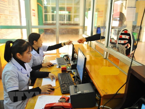 Xây dựng quy định cấp, quản lý và sử dụng thẻ bảo hiểm y tế điện tử