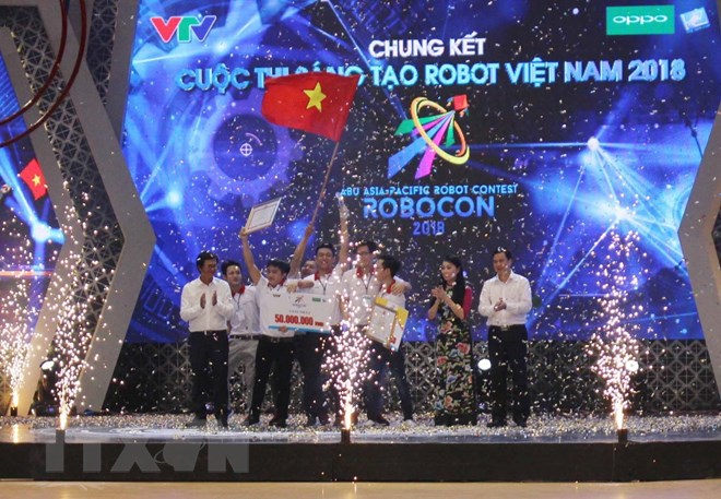 Đại học Lạc Hồng giành ngôi vô địch Robocon toàn quốc năm 2018