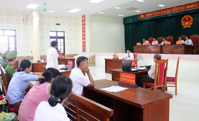 Tòa án nhân dân hai cấp: Giải quyết trên 1.000 vụ việc