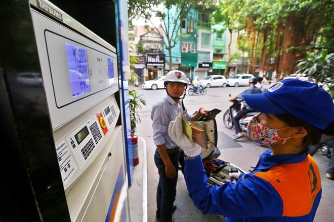 Tăng lần thứ 2 liên tiếp, Xăng E5 RON 92 lên mức 19.940 đồng mỗi lít