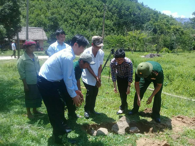 Khởi công xây dựng nhà tình nghĩa cho hộ nghèo