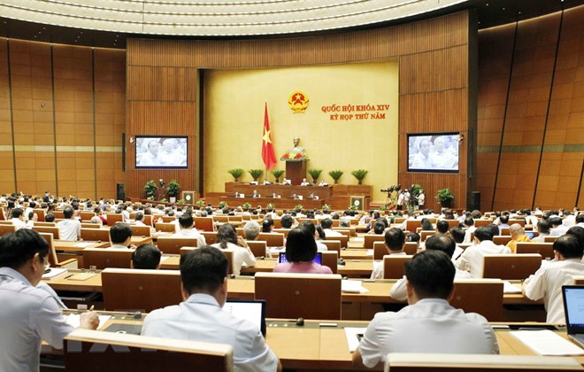 Đại biểu Quốc hội kiến nghị về "độ trễ" giữa luật và nghị định