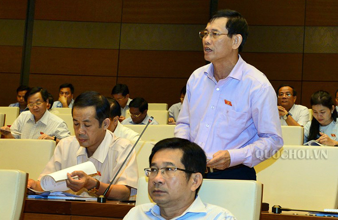 Tích cực tham gia các ý kiến thảo luận