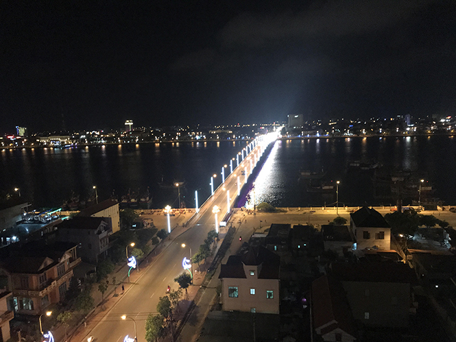 Nỗ lực tiết giảm điện năng trong phục vụ chiếu sáng công cộng